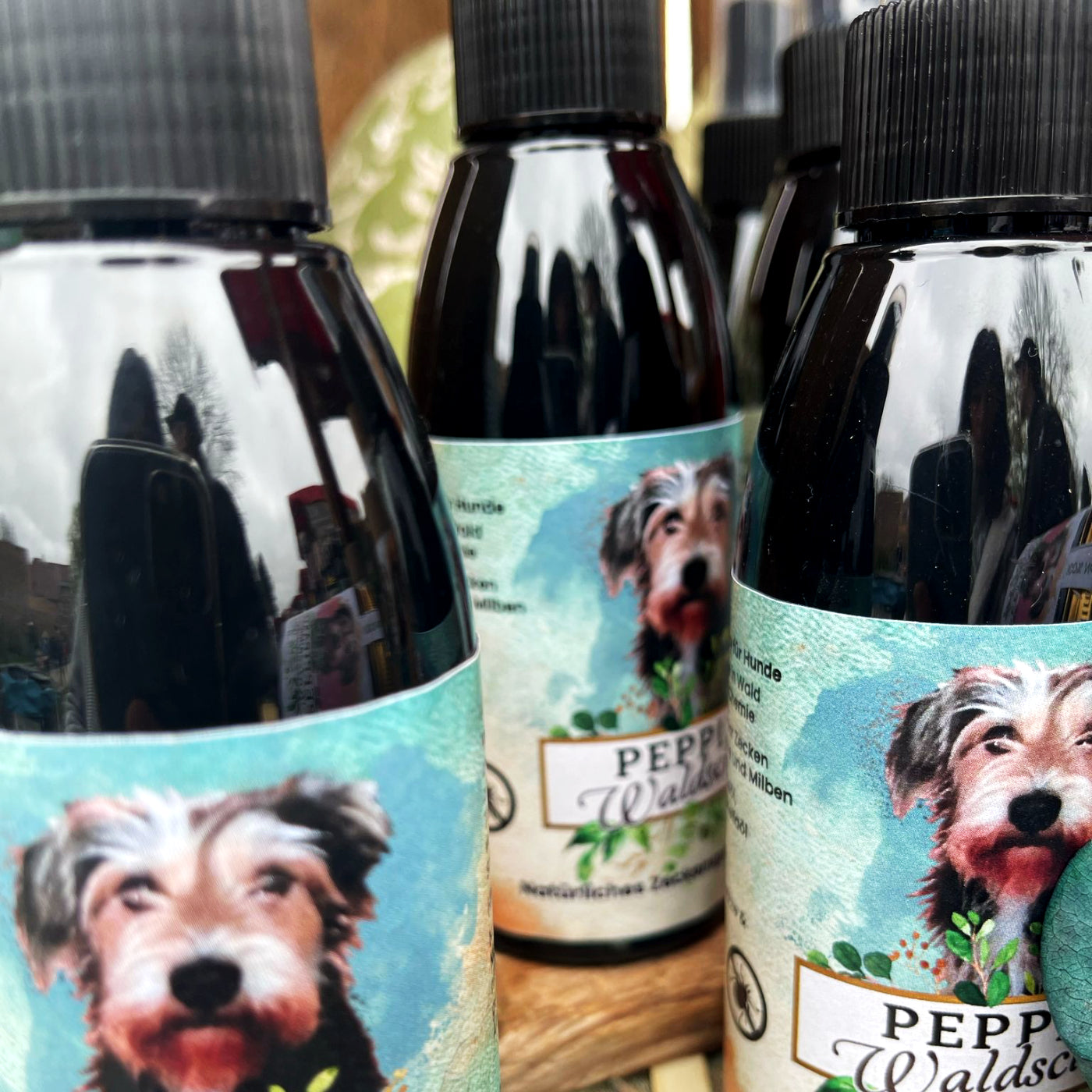 Natürliches Zeckenspray für Hunde ohne Chemie mit Bitterstoffen und Neemöl