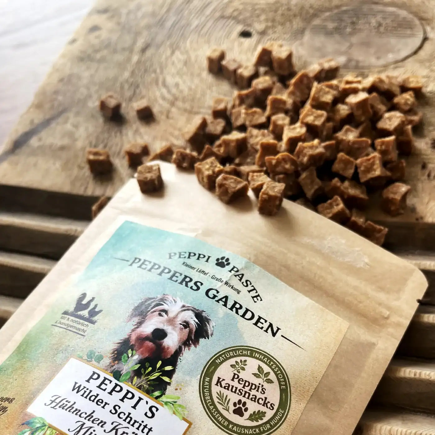 PEPPI'S Wilder Schritt - Hähnchen Kräuter Minis | Trainingssnacks für Hunde